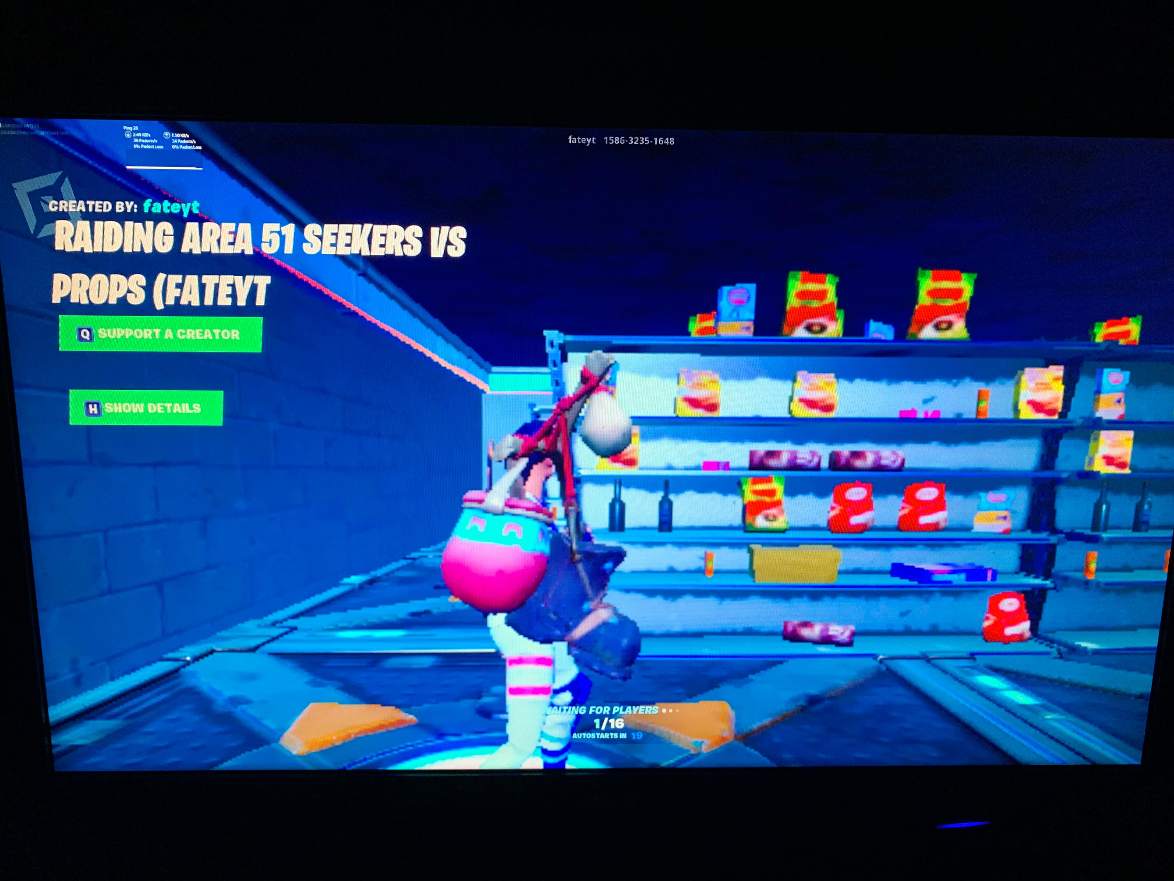 RAIDING AREA 51 SEEKERS VS PROPS (FATEYT