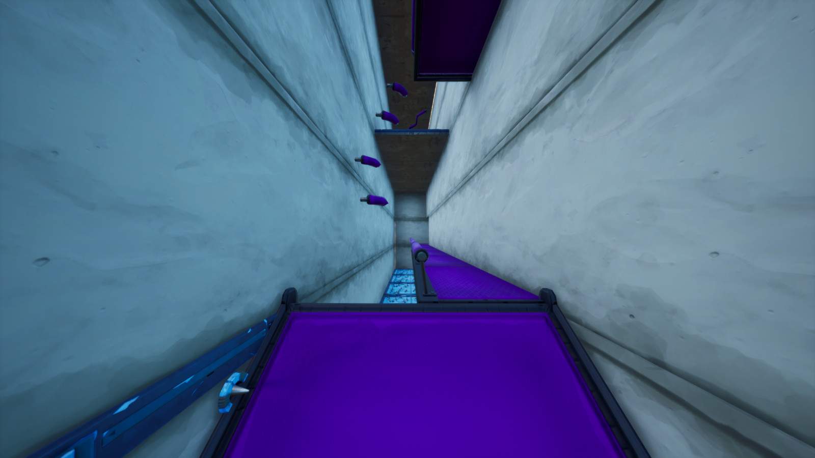 DEATH RUN OR ESCAPE ROOM???